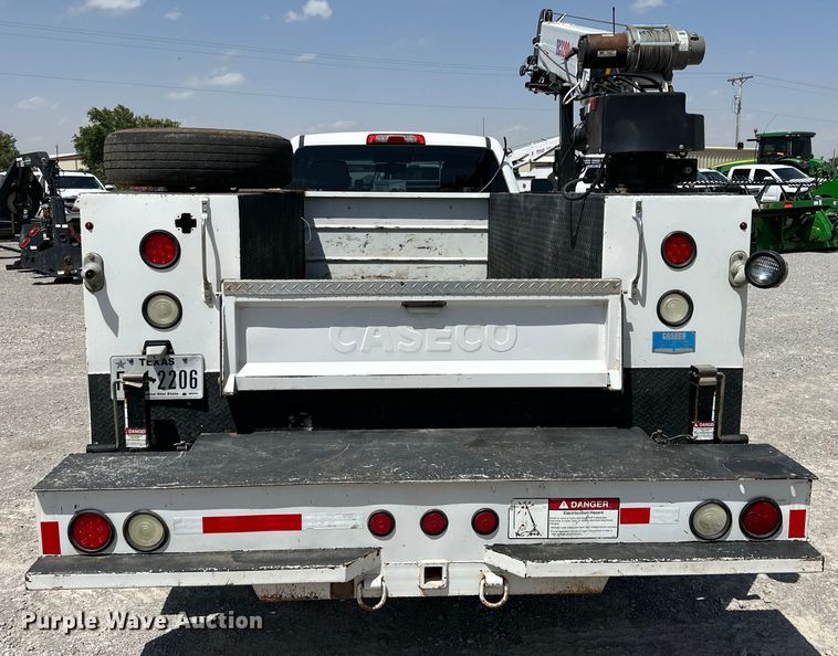 image for item DK6658 2015 GMC Sierra 3500HD utility bed pickup truck