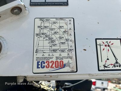 image for item DK6658 2015 GMC Sierra 3500HD utility bed pickup truck