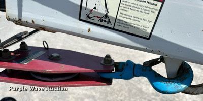 image for item DK6658 2015 GMC Sierra 3500HD utility bed pickup truck