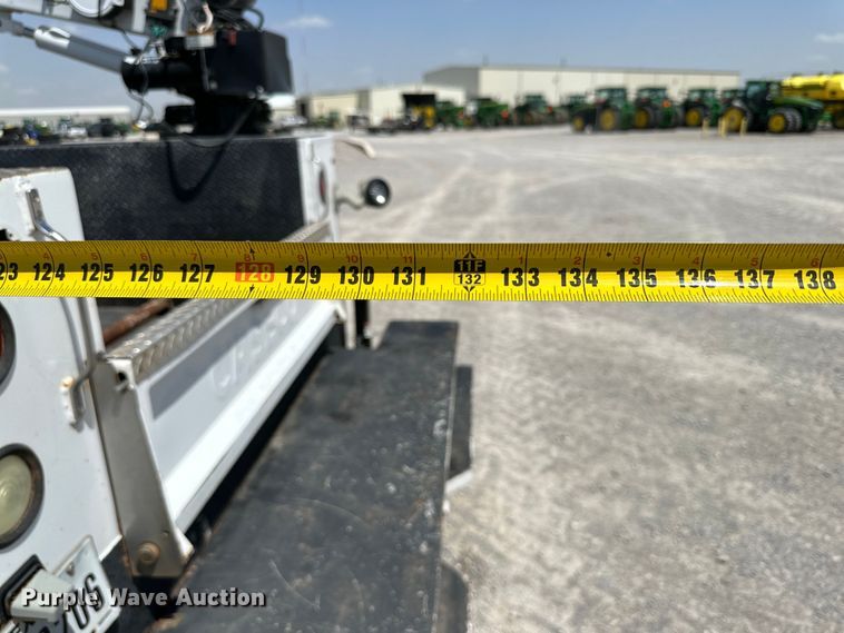 image for item DK6658 2015 GMC Sierra 3500HD utility bed pickup truck