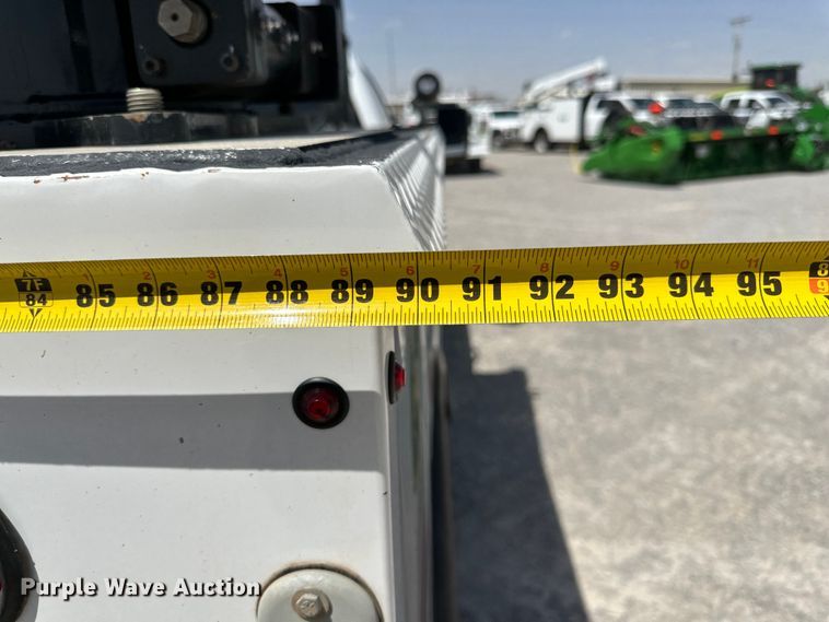 image for item DK6658 2015 GMC Sierra 3500HD utility bed pickup truck