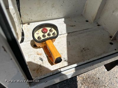 image for item DK6658 2015 GMC Sierra 3500HD utility bed pickup truck