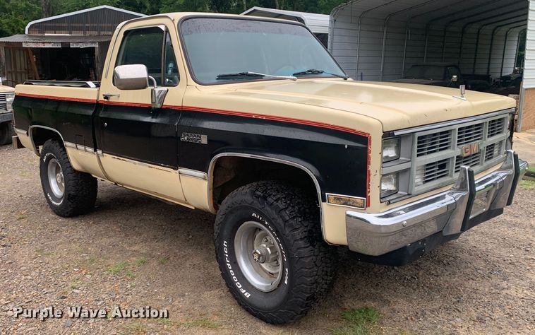 image for item DM7917 1984 GMC Sierra Classic K1500  pickup truck