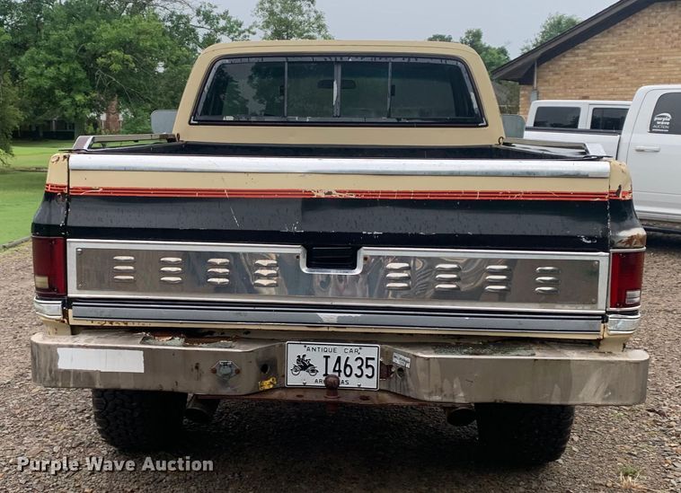 image for item DM7917 1984 GMC Sierra Classic K1500  pickup truck