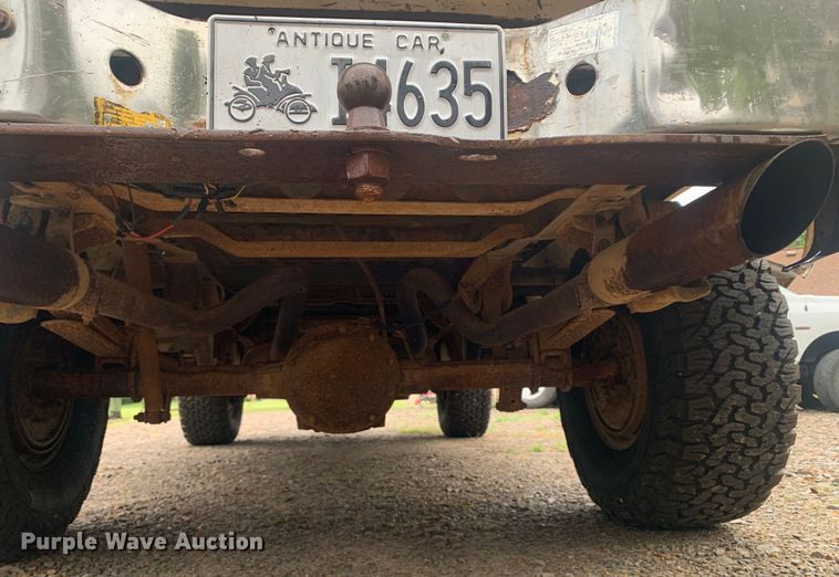 image for item DM7917 1984 GMC Sierra Classic K1500  pickup truck