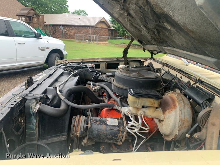 image for item DM7917 1984 GMC Sierra Classic K1500  pickup truck