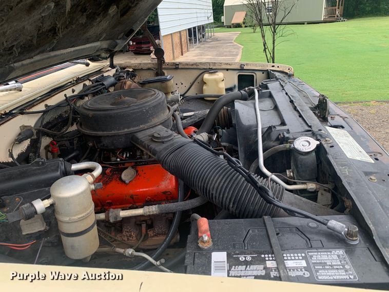 image for item DM7917 1984 GMC Sierra Classic K1500  pickup truck