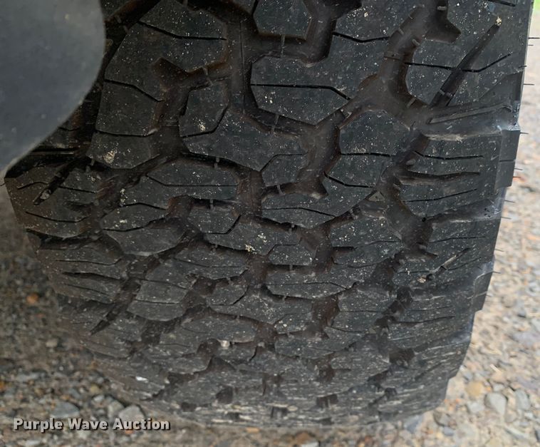 image for item DM7917 1984 GMC Sierra Classic K1500  pickup truck