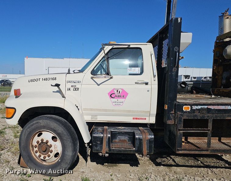 image for item DN7414 1998 Ford F800 vacuum truck
