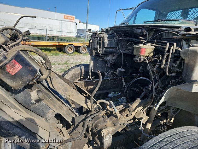 image for item DN7414 1998 Ford F800 vacuum truck
