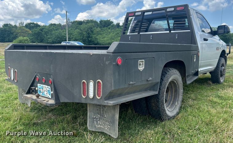 image for item DO6529 2012 Dodge Ram 3500HD flatbed pickup truck