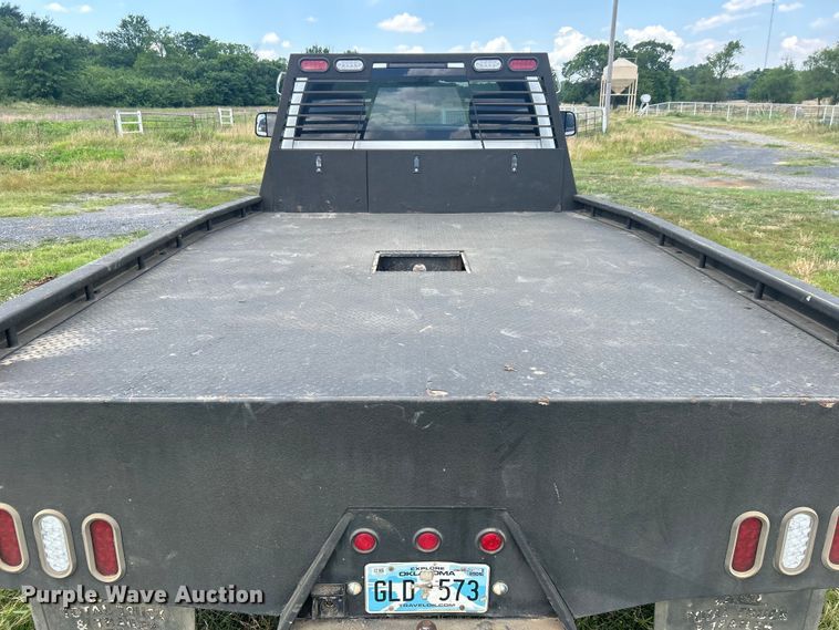 image for item DO6529 2012 Dodge Ram 3500HD flatbed pickup truck