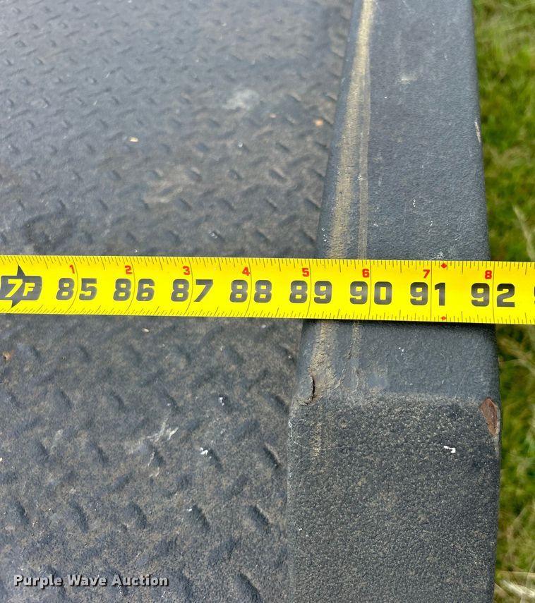 image for item DO6529 2012 Dodge Ram 3500HD flatbed pickup truck