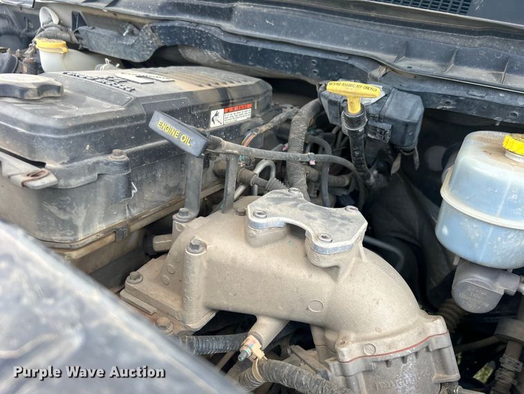 image for item DO6529 2012 Dodge Ram 3500HD flatbed pickup truck