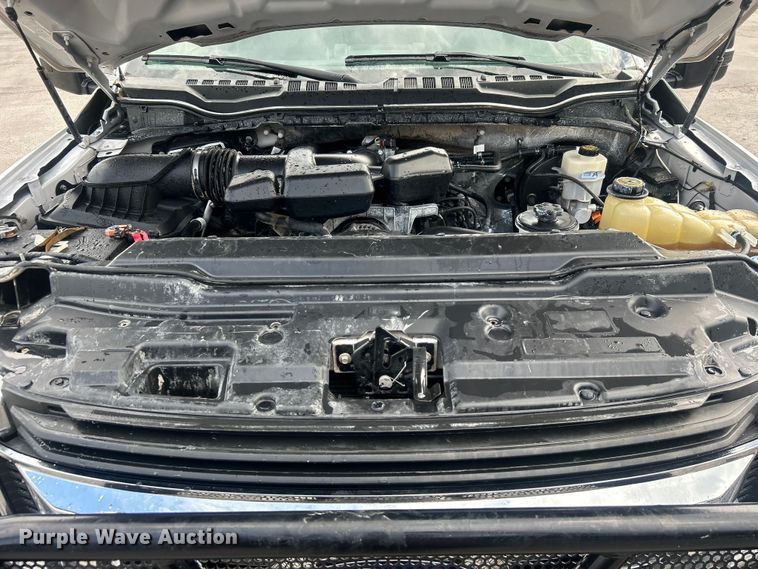 image for item DO6538 2019 Ford F250 Super Duty SuperCab pickup truck