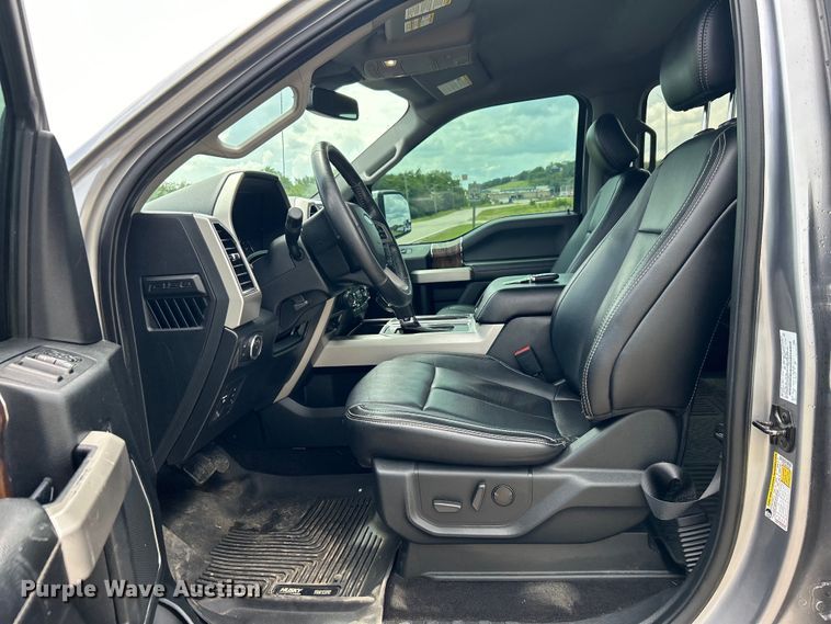 image for item DO6539 2020 Ford  F150 SuperCrew pickup truck