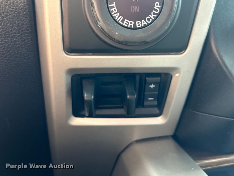 image for item DO6539 2020 Ford  F150 SuperCrew pickup truck