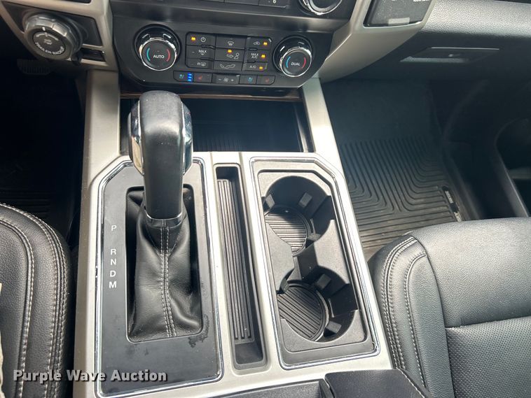 image for item DO6539 2020 Ford  F150 SuperCrew pickup truck