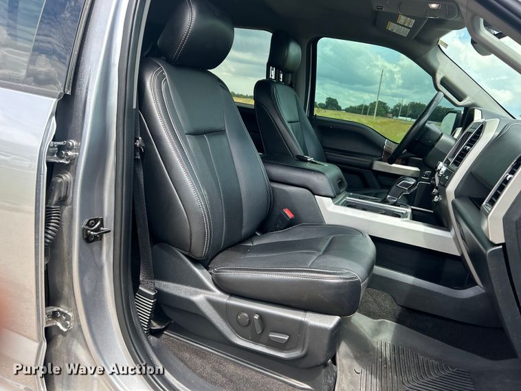 image for item DO6539 2020 Ford  F150 SuperCrew pickup truck