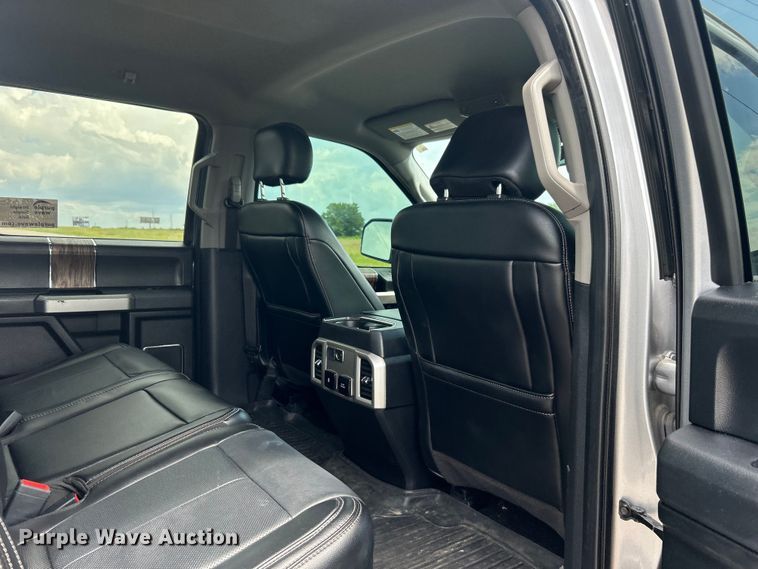 image for item DO6539 2020 Ford  F150 SuperCrew pickup truck