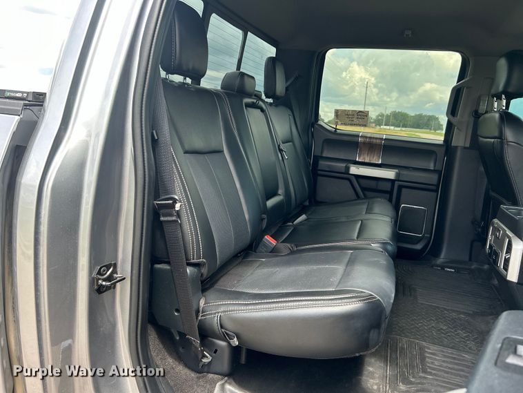 image for item DO6539 2020 Ford  F150 SuperCrew pickup truck