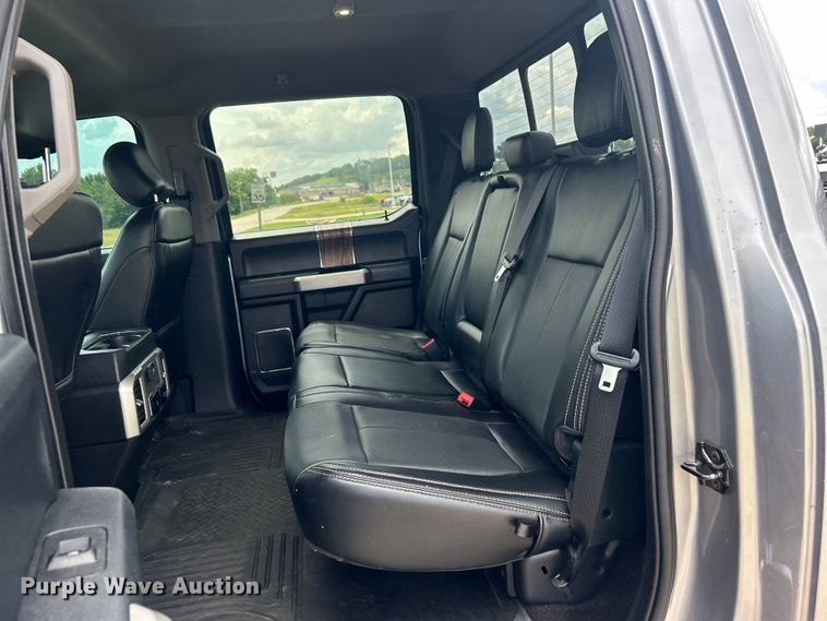 image for item DO6539 2020 Ford  F150 SuperCrew pickup truck