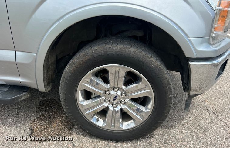 image for item DO6539 2020 Ford  F150 SuperCrew pickup truck