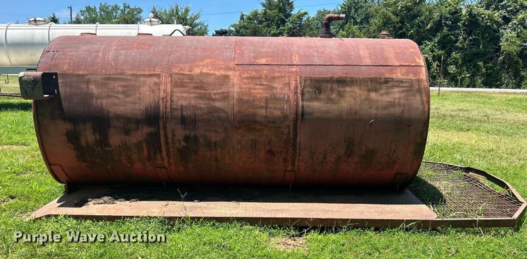 image for item DO6550 Shop Built Tank bed 