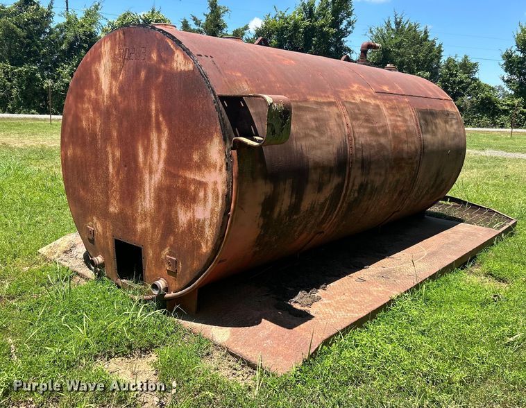 image for item DO6550 Shop Built Tank bed 