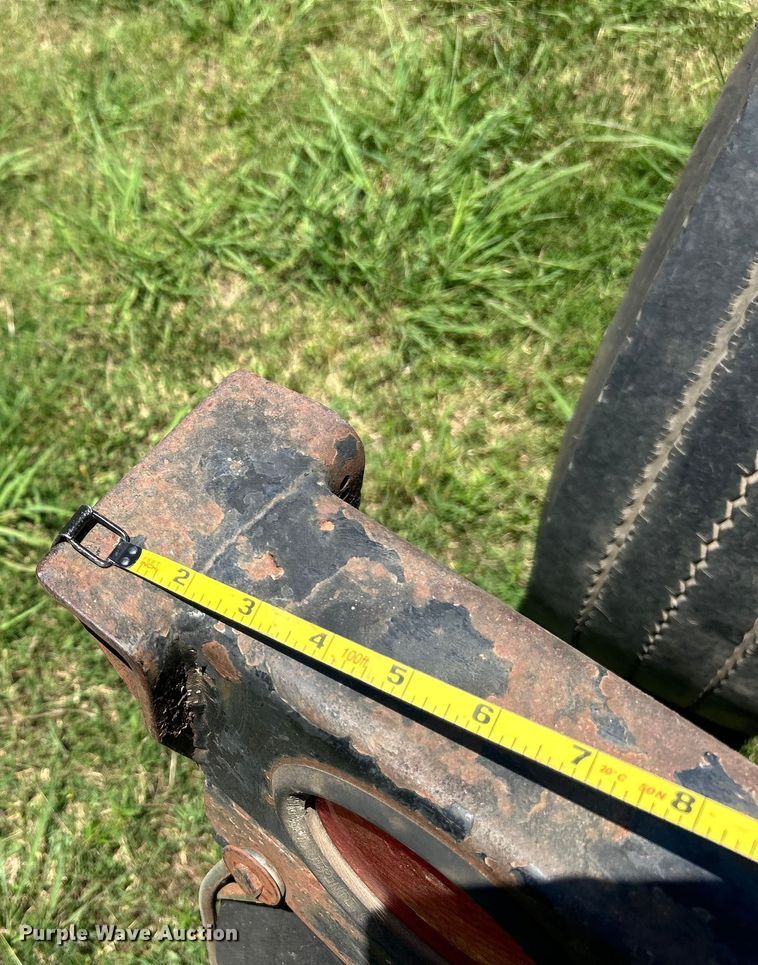 image for item DO6553 Shop Built roll-off container trailer