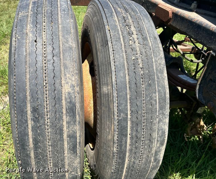 image for item DO6553 Shop Built roll-off container trailer