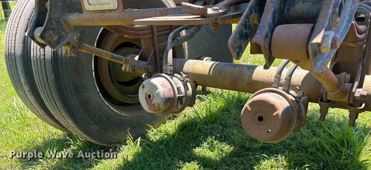 image for item DO6553 Shop Built roll-off container trailer