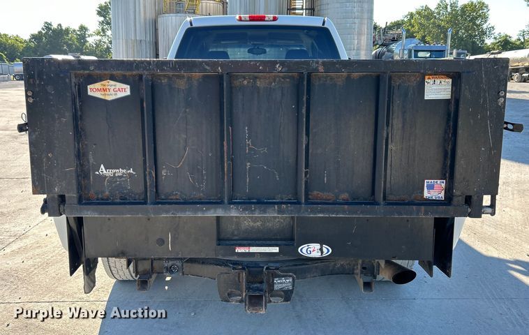 image for item DO6556 2012 Chevrolet  Silverado 2500HD Crew Cab pickup truck