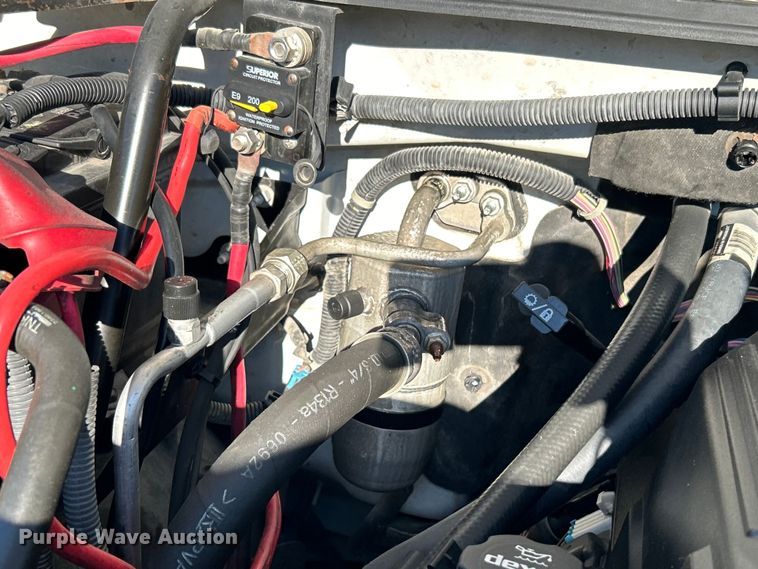 image for item DO6556 2012 Chevrolet  Silverado 2500HD Crew Cab pickup truck