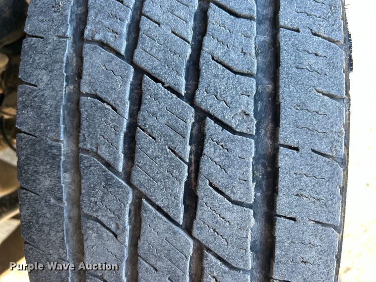 image for item DO6556 2012 Chevrolet  Silverado 2500HD Crew Cab pickup truck