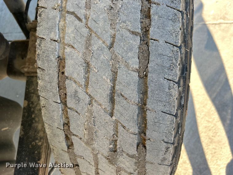 image for item DO6556 2012 Chevrolet  Silverado 2500HD Crew Cab pickup truck