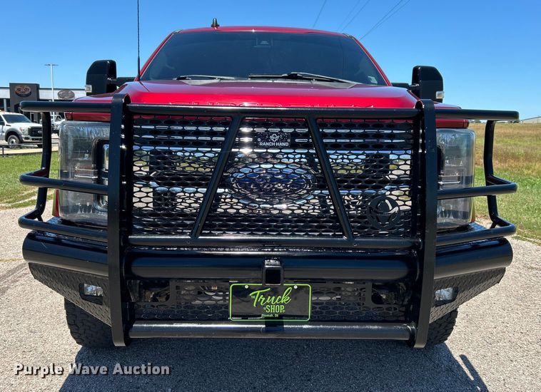 image for item DO6557 2019 Ford F250  Crew Cab pickup truck