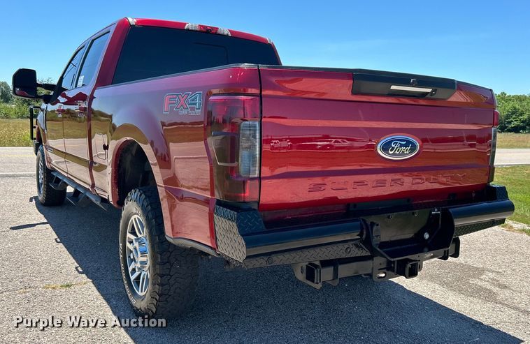 image for item DO6557 2019 Ford F250  Crew Cab pickup truck