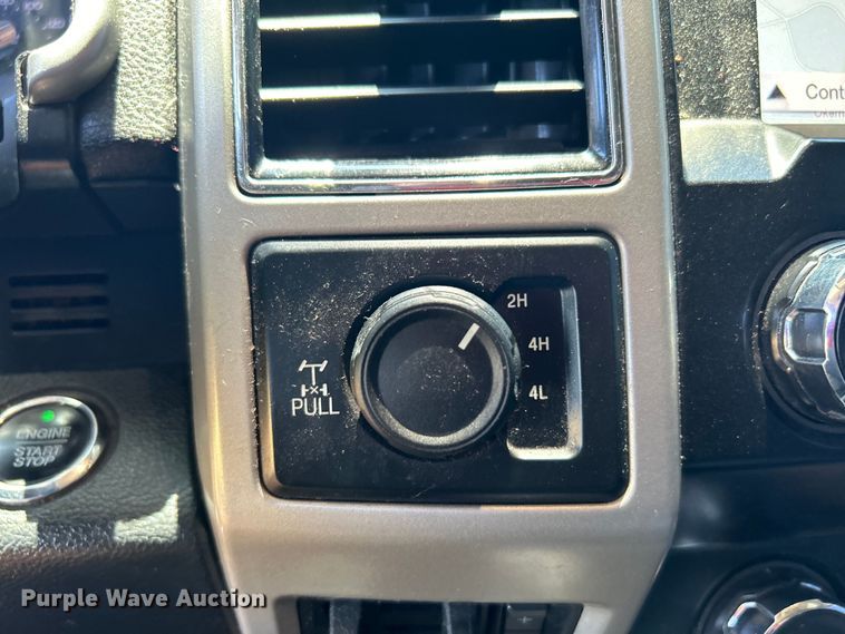 image for item DO6557 2019 Ford F250  Crew Cab pickup truck