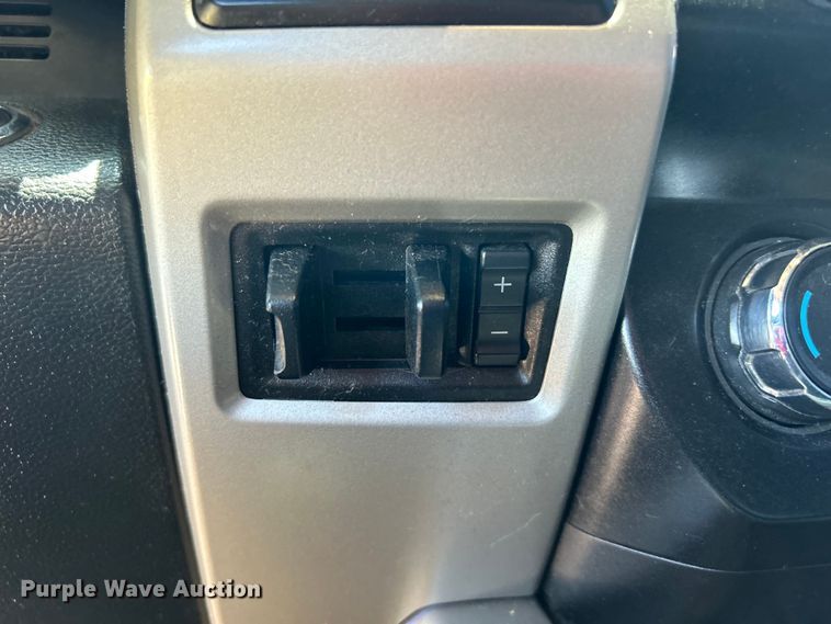 image for item DO6557 2019 Ford F250  Crew Cab pickup truck