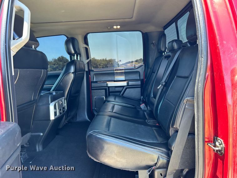 image for item DO6557 2019 Ford F250  Crew Cab pickup truck