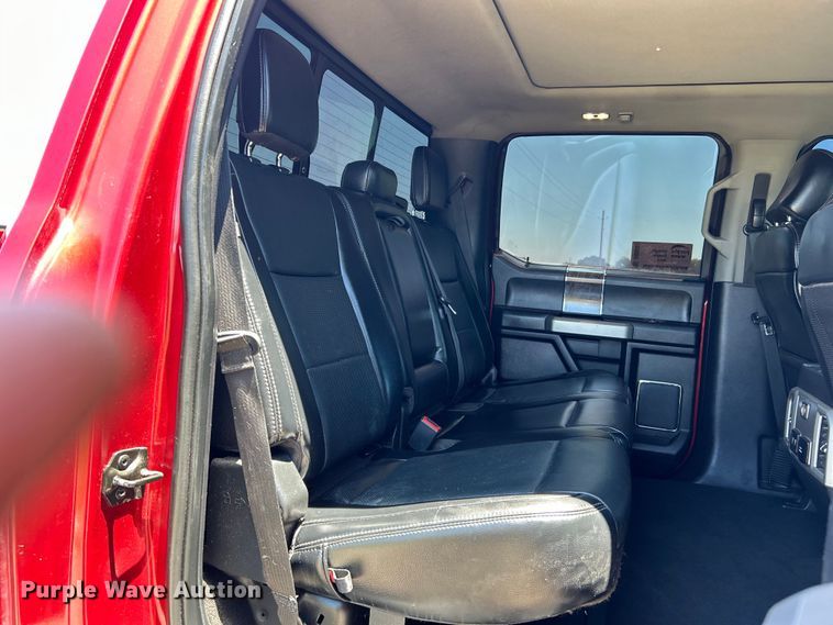 image for item DO6557 2019 Ford F250  Crew Cab pickup truck