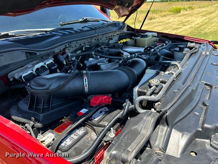 image for item DO6557 2019 Ford F250  Crew Cab pickup truck