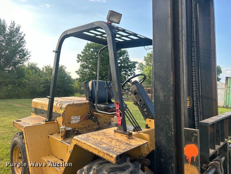 image for item DO6562 1999 Eagle Picher RC60 forklift