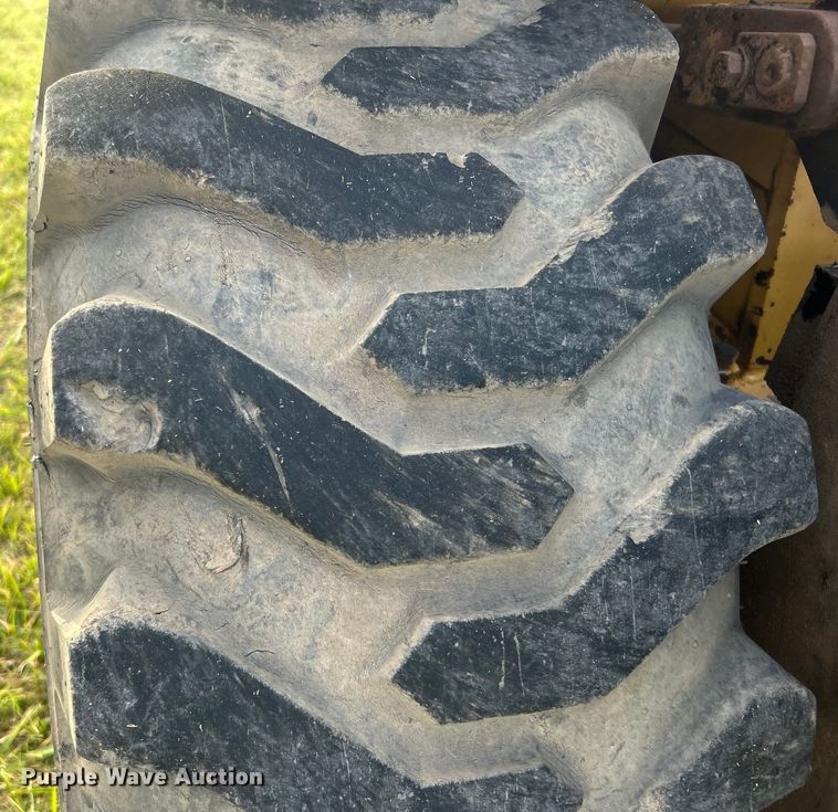 image for item DO6562 1999 Eagle Picher RC60 forklift