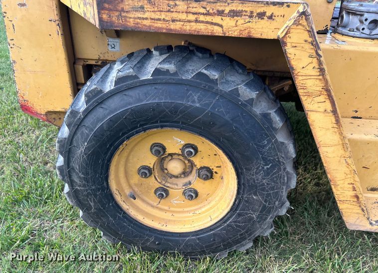 image for item DO6562 1999 Eagle Picher RC60 forklift