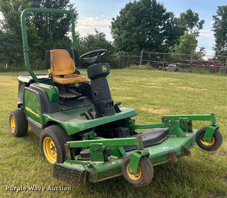 image for item DO6563 2004 John Deere 1435 lawn mower