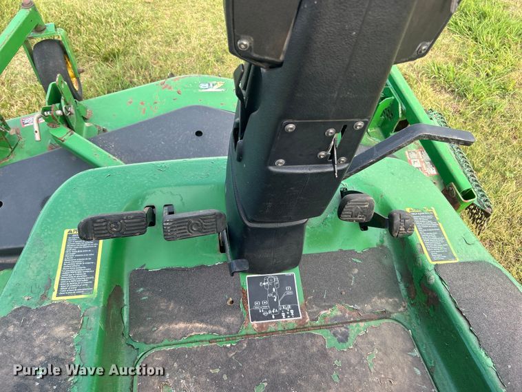 image for item DO6563 2004 John Deere 1435 lawn mower