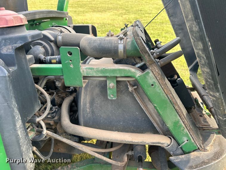image for item DO6563 2004 John Deere 1435 lawn mower