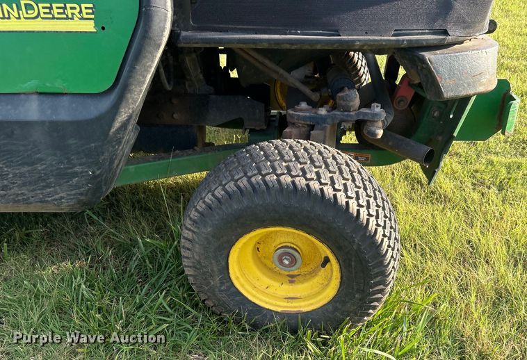 image for item DO6563 2004 John Deere 1435 lawn mower